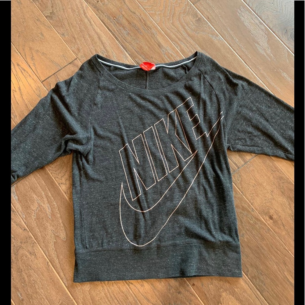 Nike sweatshirt